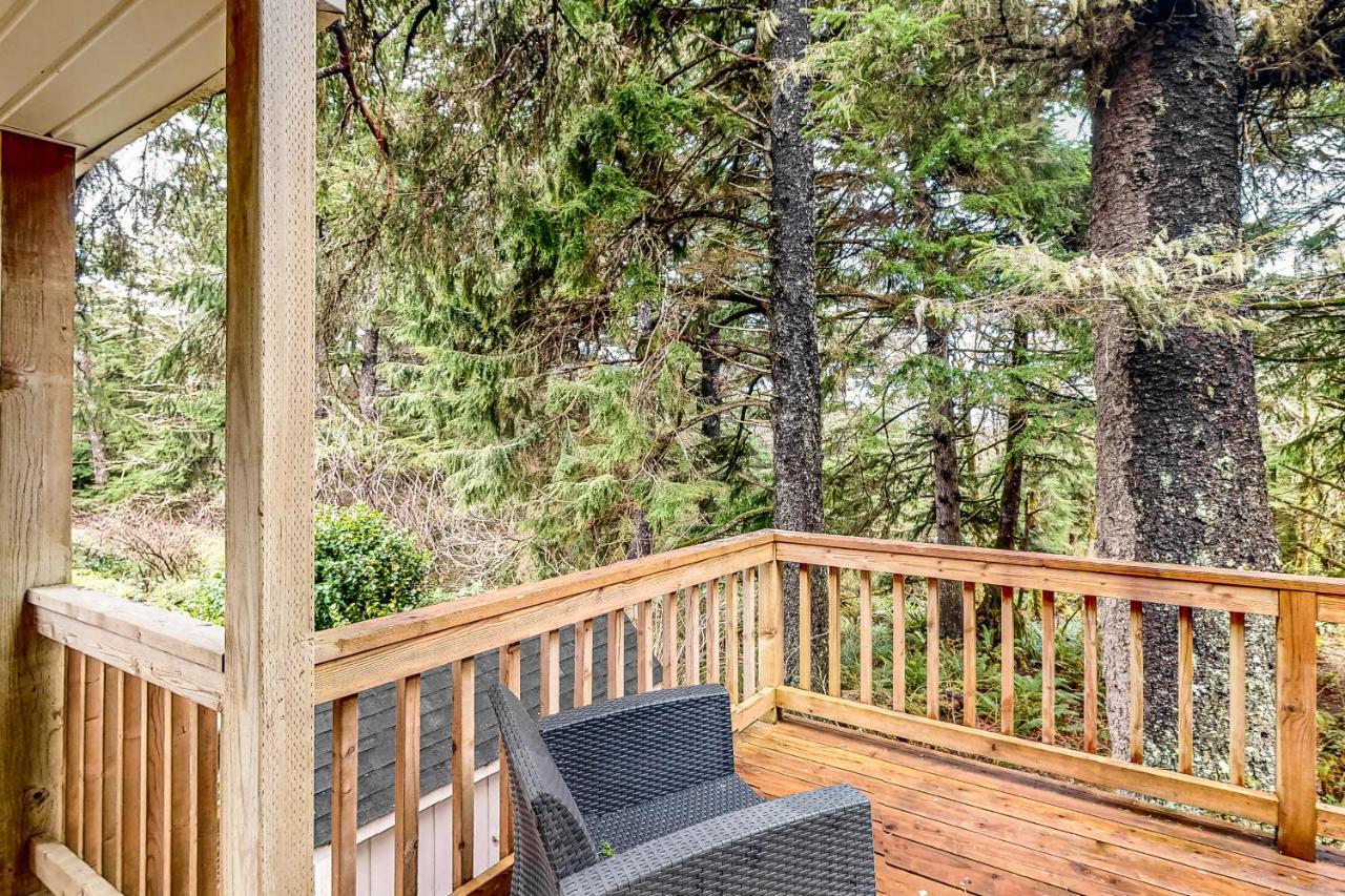 Treehouse By The Sea Villa Cape Meares ภายนอก รูปภาพ