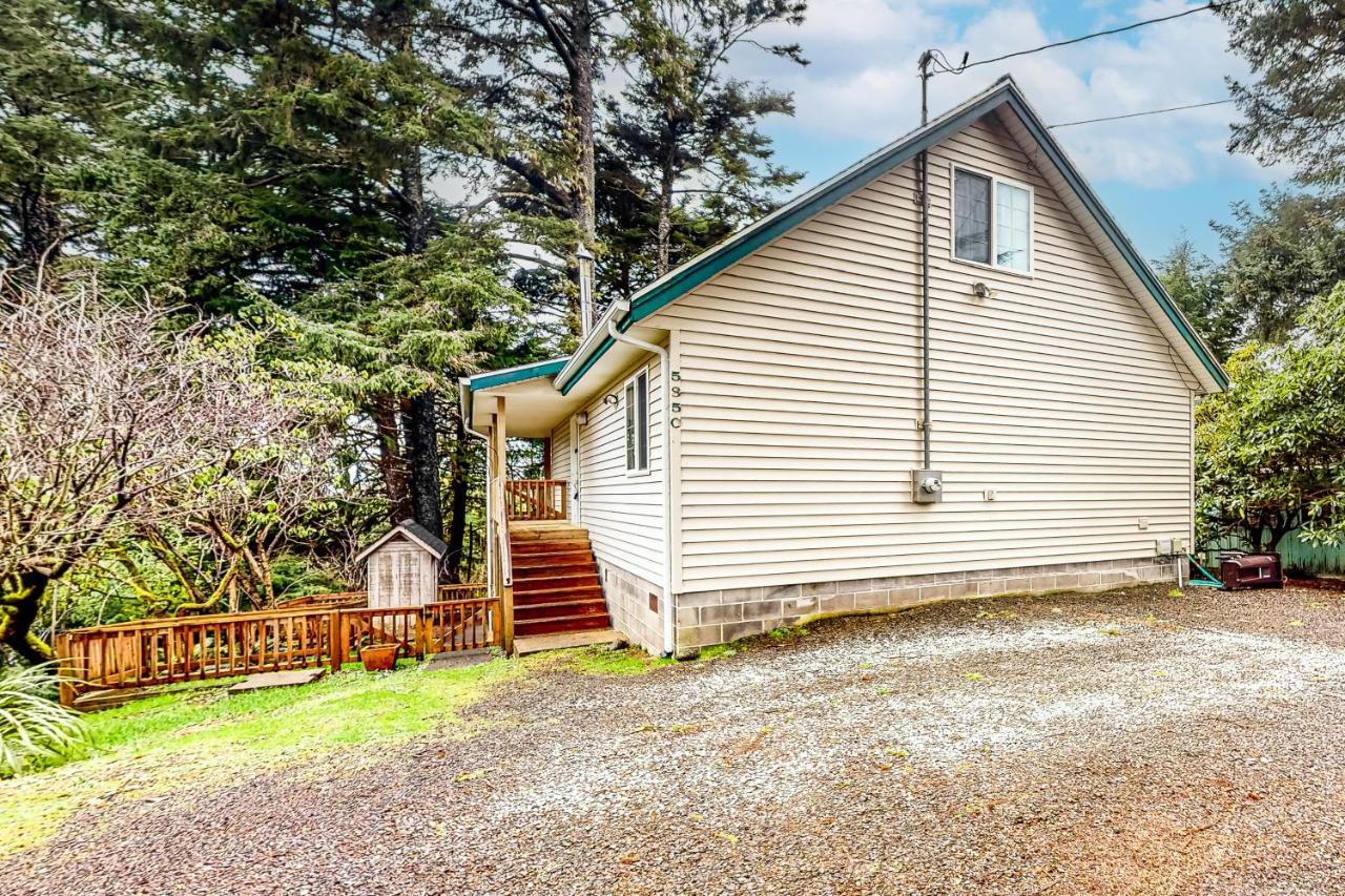 Treehouse By The Sea Villa Cape Meares ภายนอก รูปภาพ